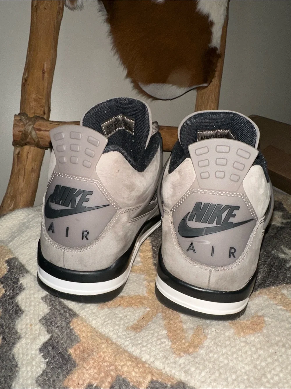 Jordan 4 Cave stone